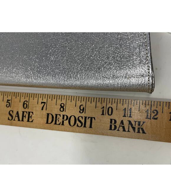 Vintage 1950s Side Kiss Lock Silver Clutch Handbag - Picture 7 of 8